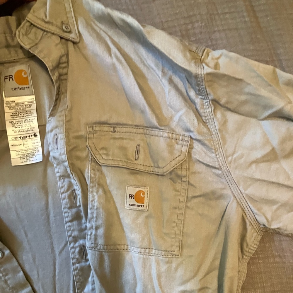 Men’s Carhartt Button-up Cat-2 Fire resistant shirt